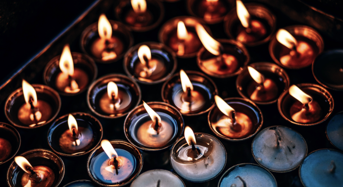 THE MAGIC OF CANDLES